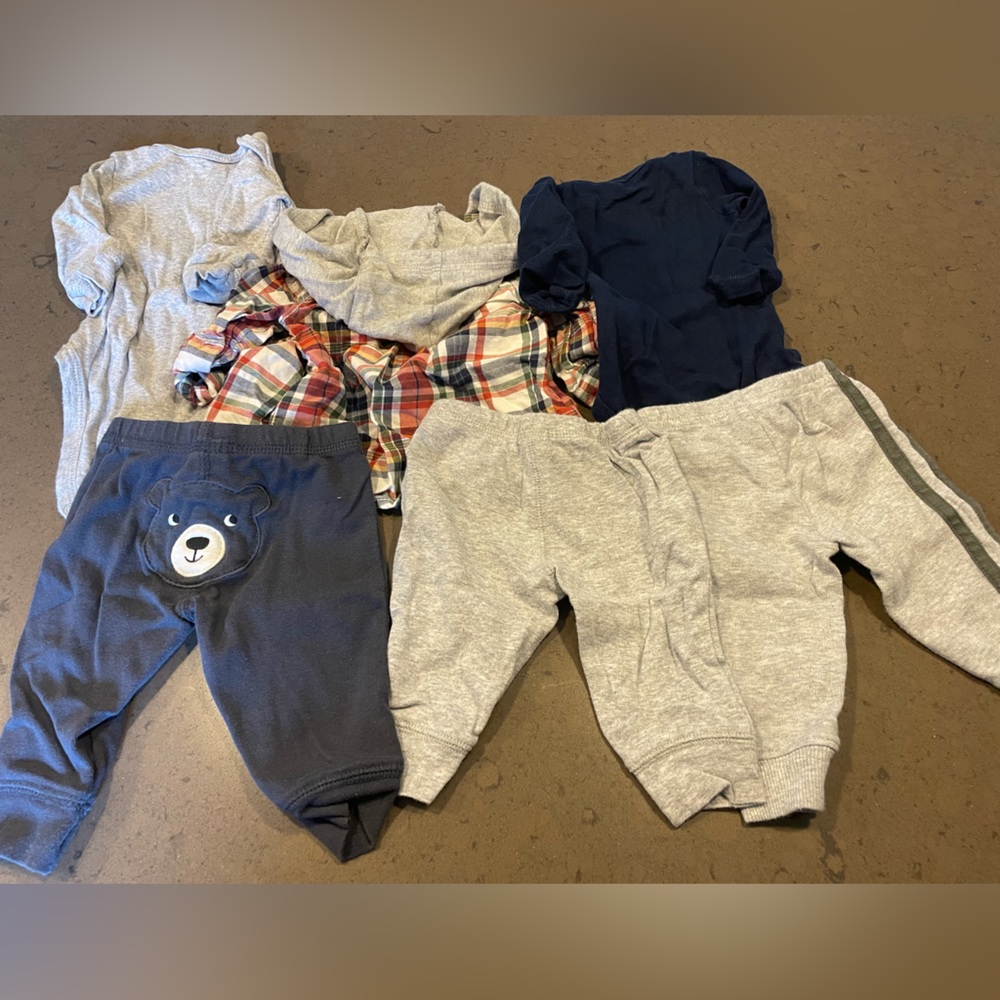 Carter's Baby Bundle - 3 Months - Picture 6 of 6